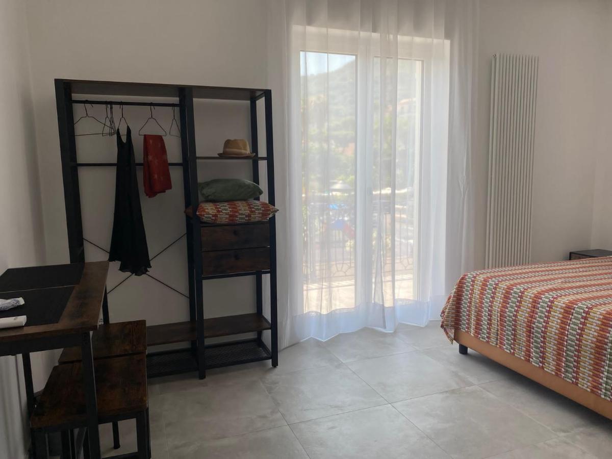 Alloggio Nuovissimo Al Centro E Rilassante Ischia Exterior foto
