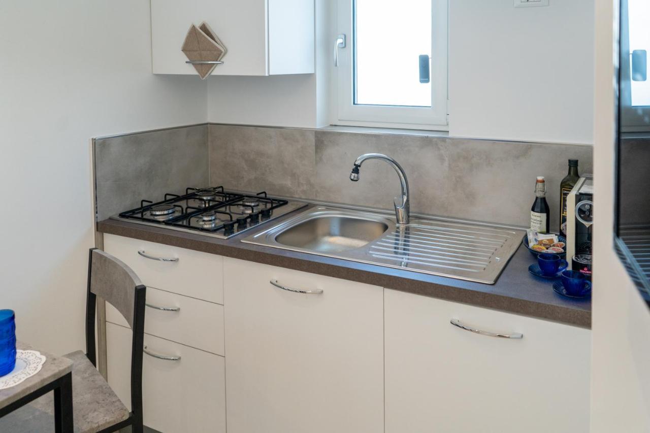 Alloggio Nuovissimo Al Centro E Rilassante Ischia Exterior foto